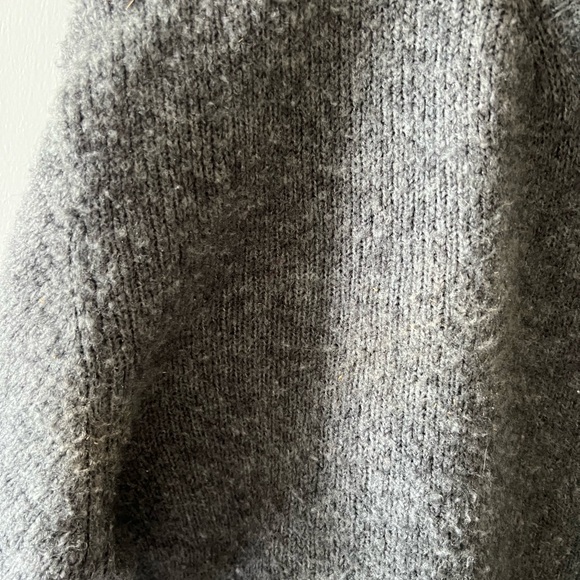 Zara Lightweight sweater - Picture 3 of 3